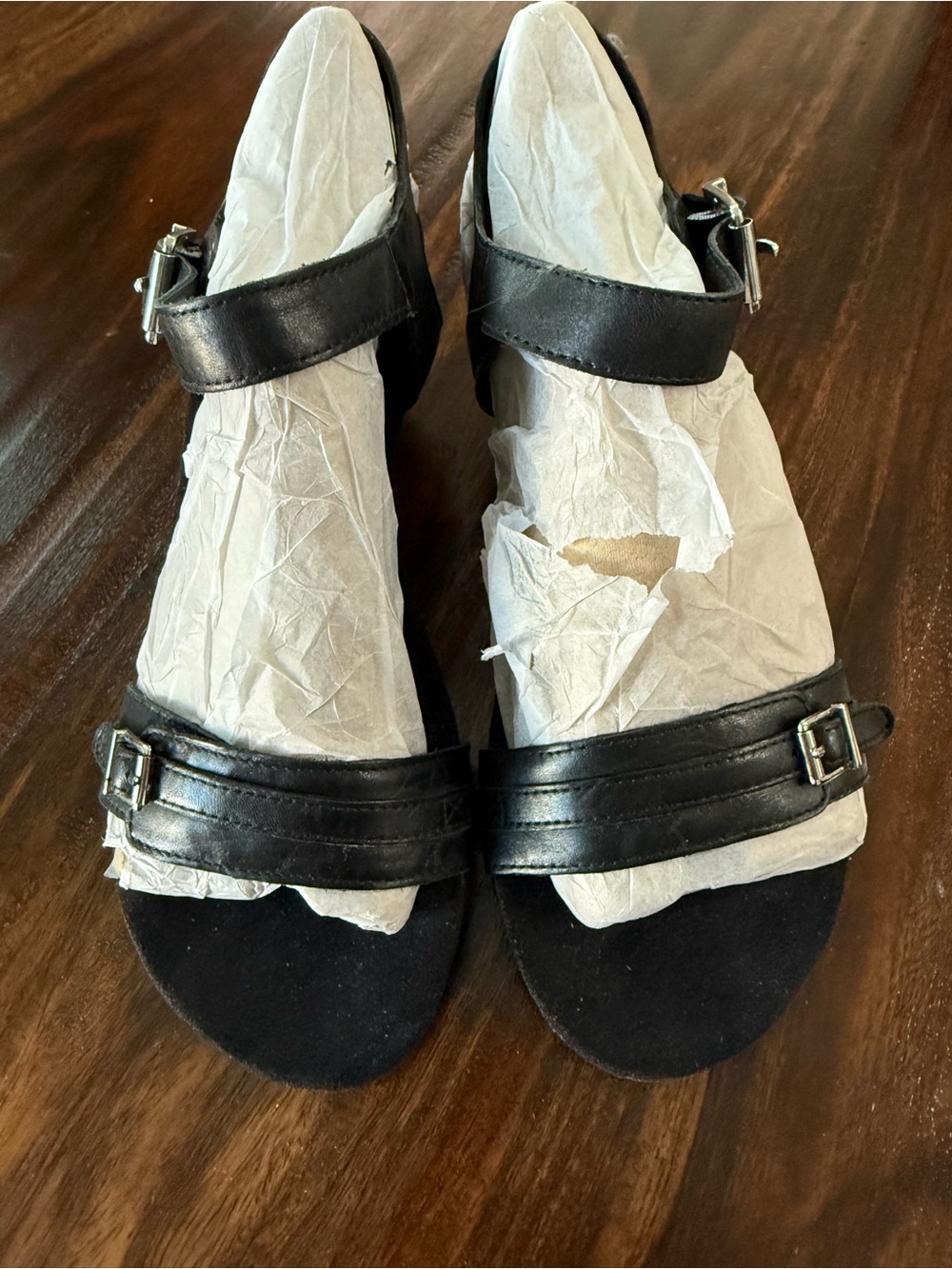 Vionic Reyna Black Leather Wedge Sandal Size 7